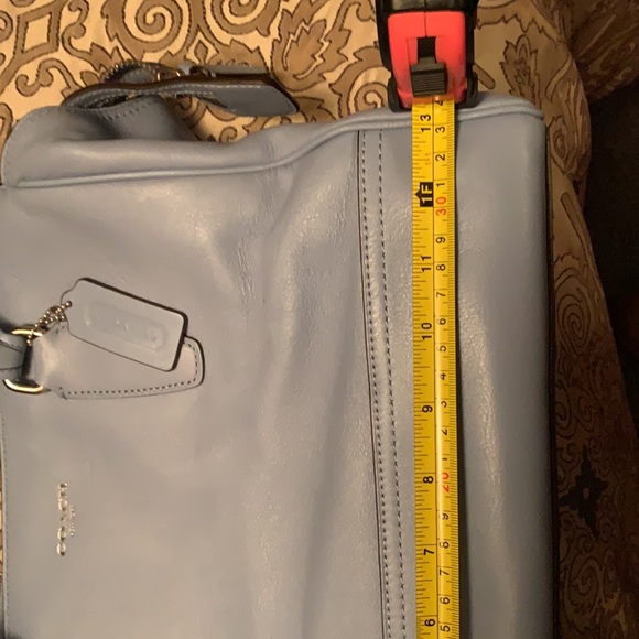 Coach Handbag - Picture 4 of 7